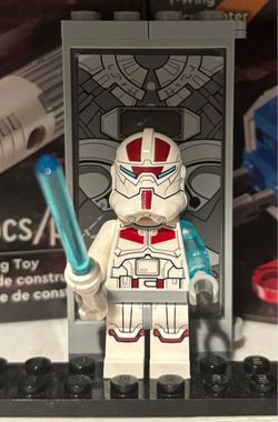 JEK 14 Lego figure from set 75018
