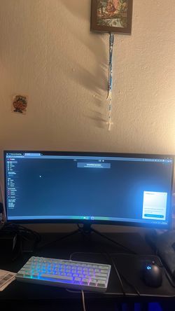 Gaming moniter only used 1 time ‼️