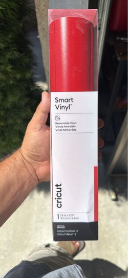 New Cricut Smart Vinyl is a removable matte red material.
