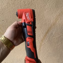 Milwuakee M18 Multi Tool 