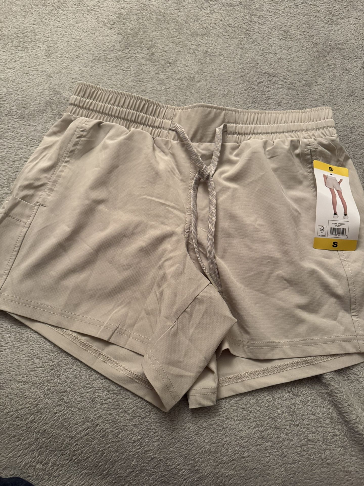Women’s Shorts (s)