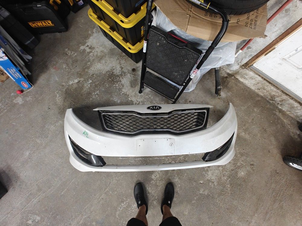 2013 Kia Optima Front Bumper Cover White
