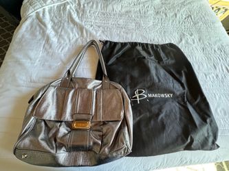 B Makowsky purse, metallic gold/silver