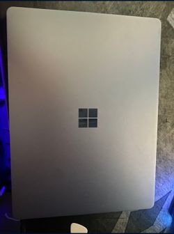 Surface Laptop Go