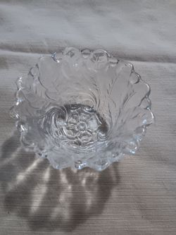 Vintage Indiana Glass Wil Rose bowl