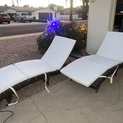 Tanning Chairs With Cushion 