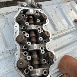 Nissan Pathfinder Heads