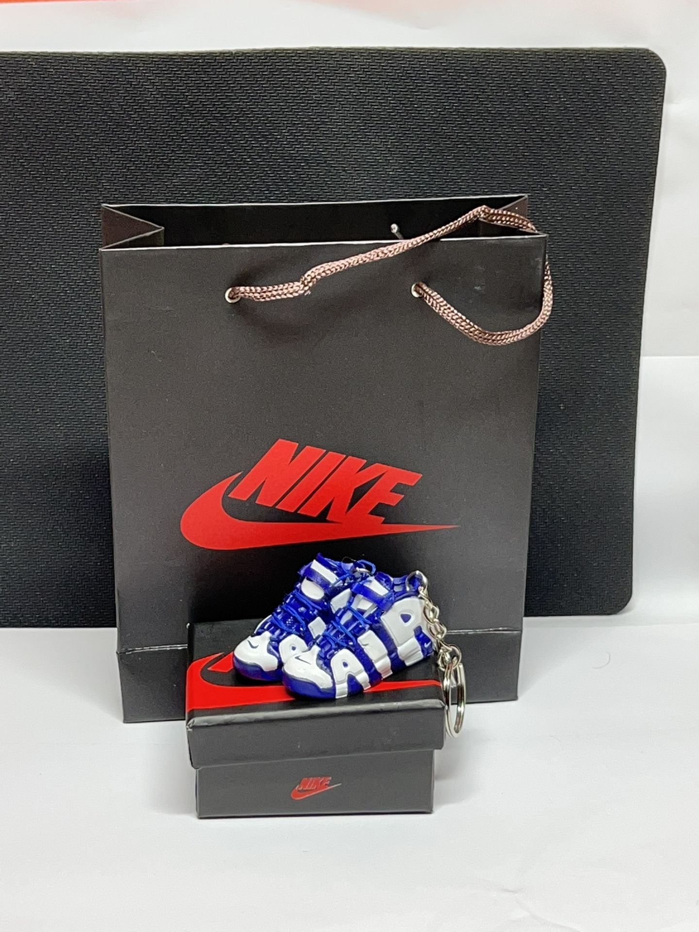 Nike Beautiful Nike Shoes Key Chain / Keyring Best Gift With 🌟Free Bag And Box Offer