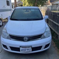 2012 Nissan Versa 