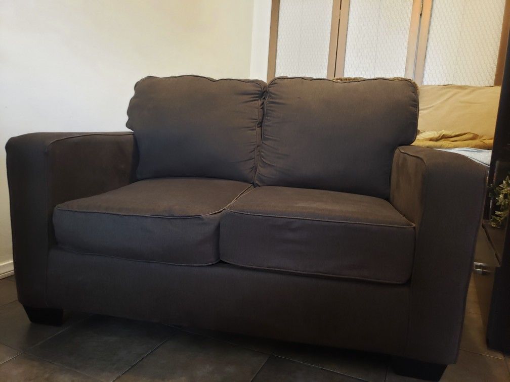 Dark Brown Couch With Pull Out Bed, Located In Sylmar, Ca 