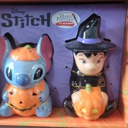 Stitch Salt Shakers