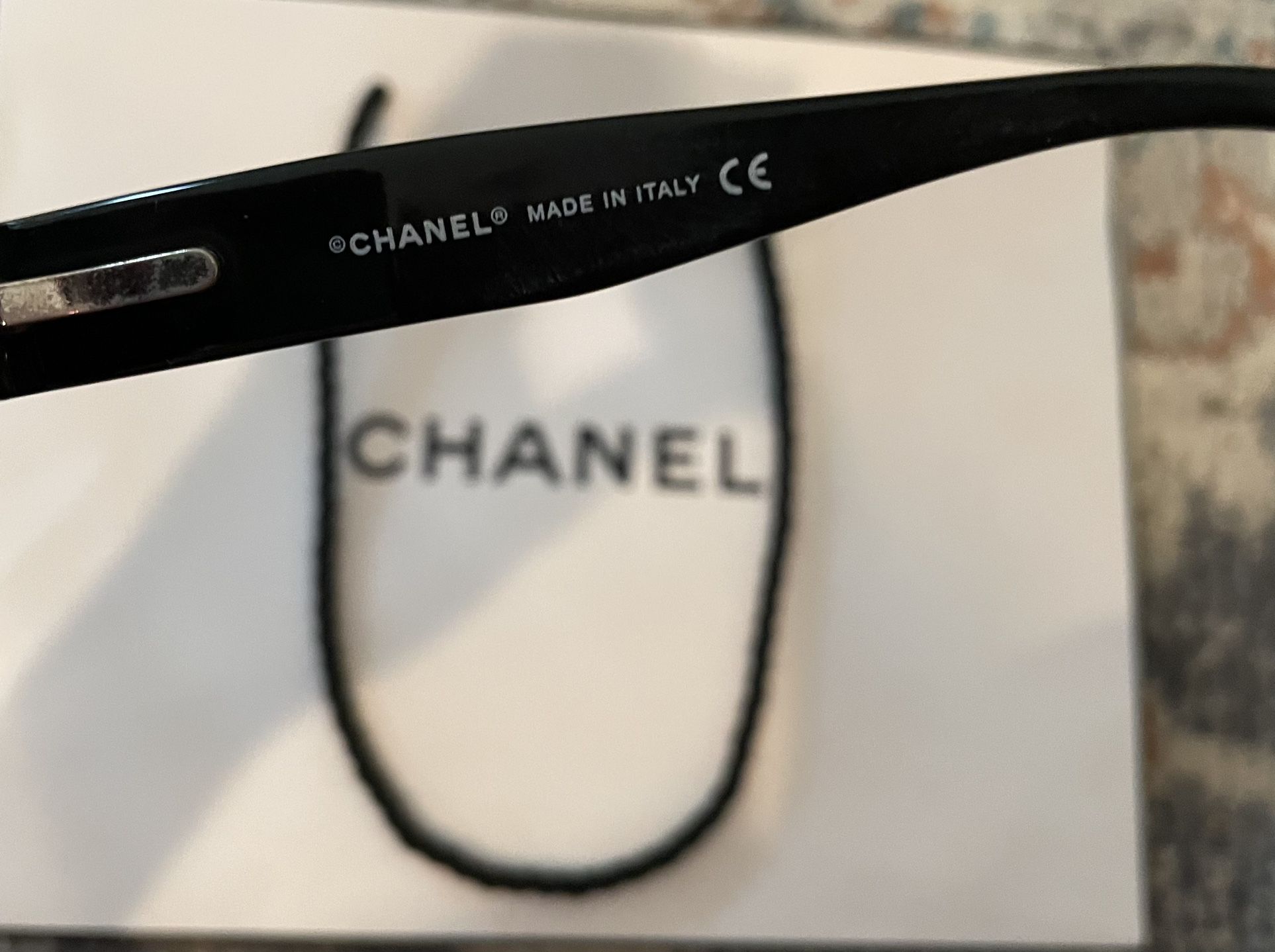 How To Recognize Fake Chanel Sunglasses 