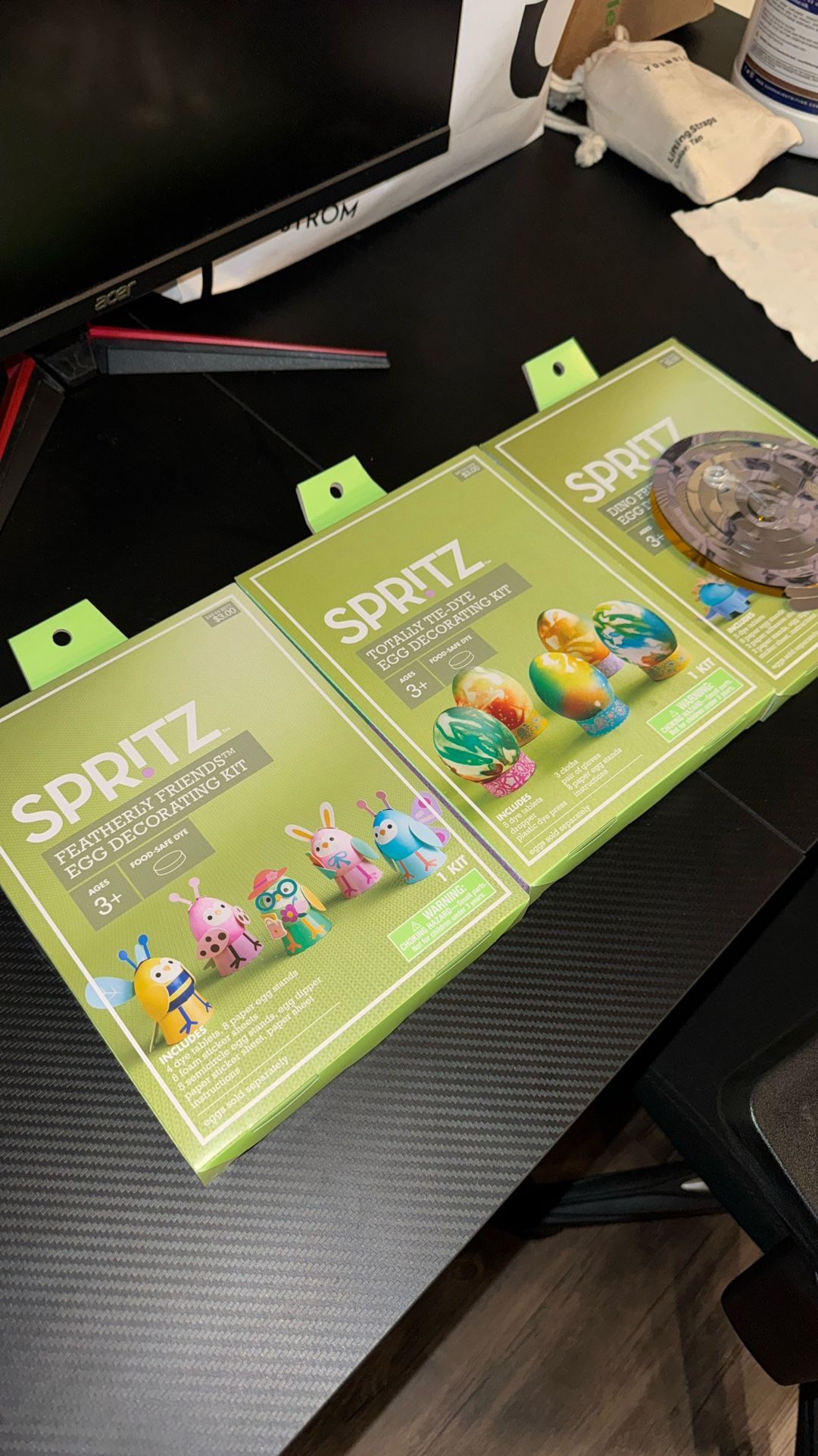 Sprits Featherly Friends Egg Decorating Kit x3