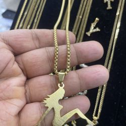 Stainless Steel 18 Karat Gold Plated Lady Charm And Chain Combo