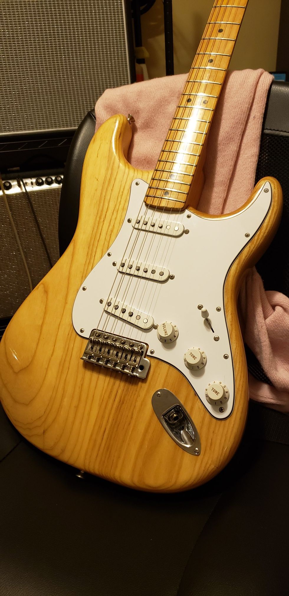 Fender 70's classic series stratocaster