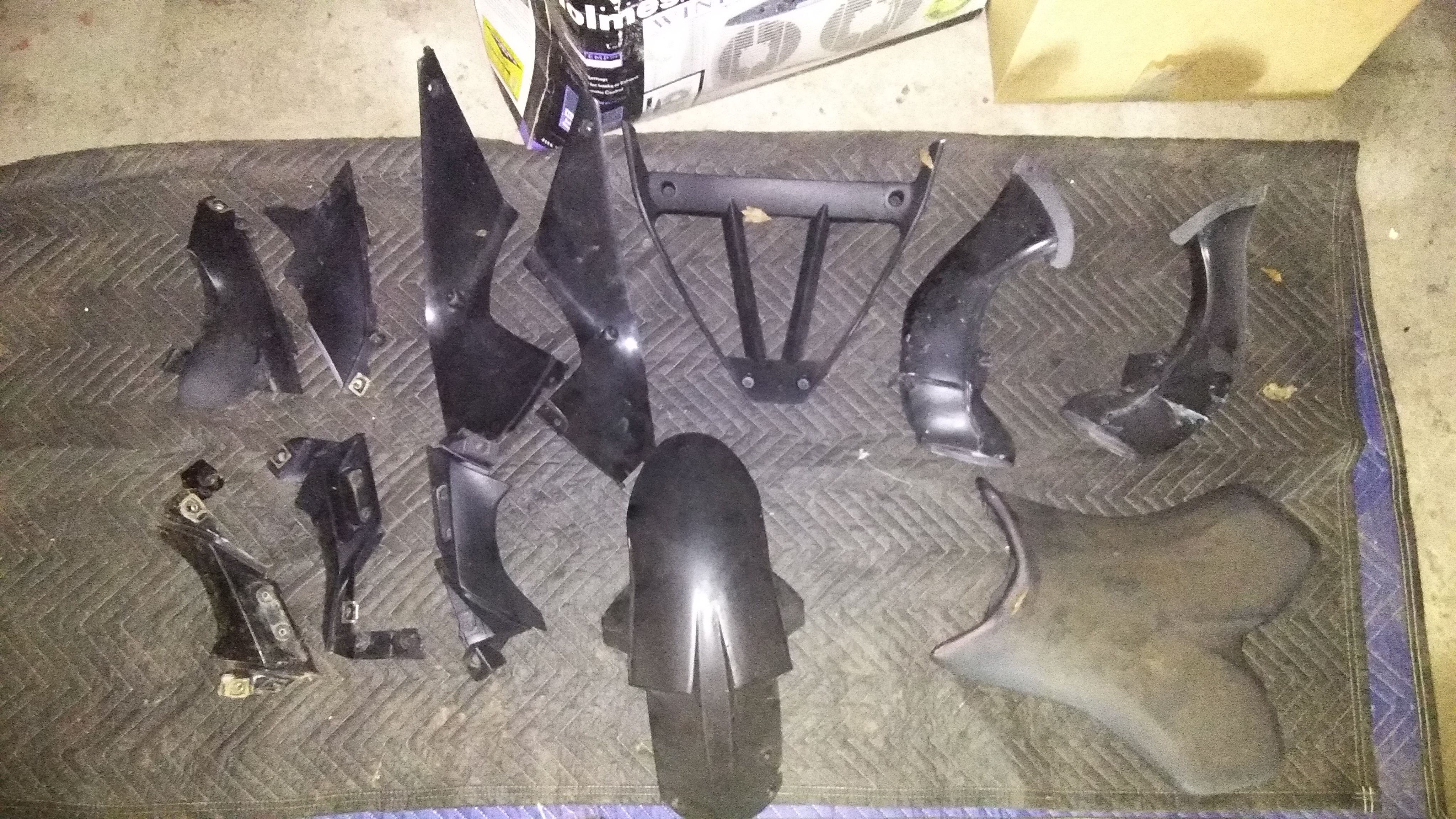 04/05/06 YAMAHA R1 PARTS