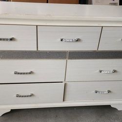 Dresser & Night Stand For Sale