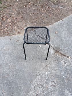Black Metal Mesh Outdoor Patio Side Table