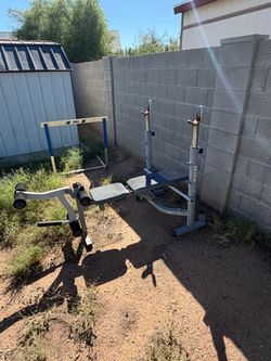 Weight bench PLEASE READ