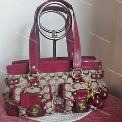 Coach Legacy Signature Patent Leather Turnlock  (NO exchanges)