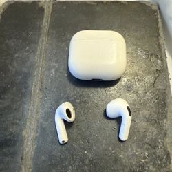 Apple AirPods 4