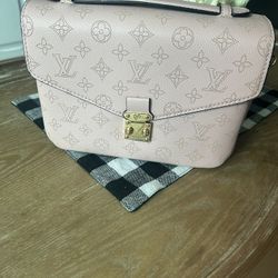 Pink Leather Purse 