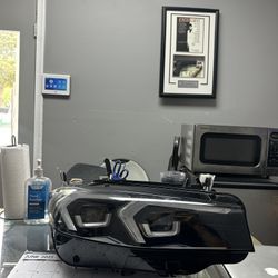 BMW 3 SERIES G20 ORIGINAL OEM CHROME RIGHT PASSENGER LED HEADLIGHT HOUSING 2023/2024/2025