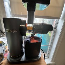 Ninja juicer 
