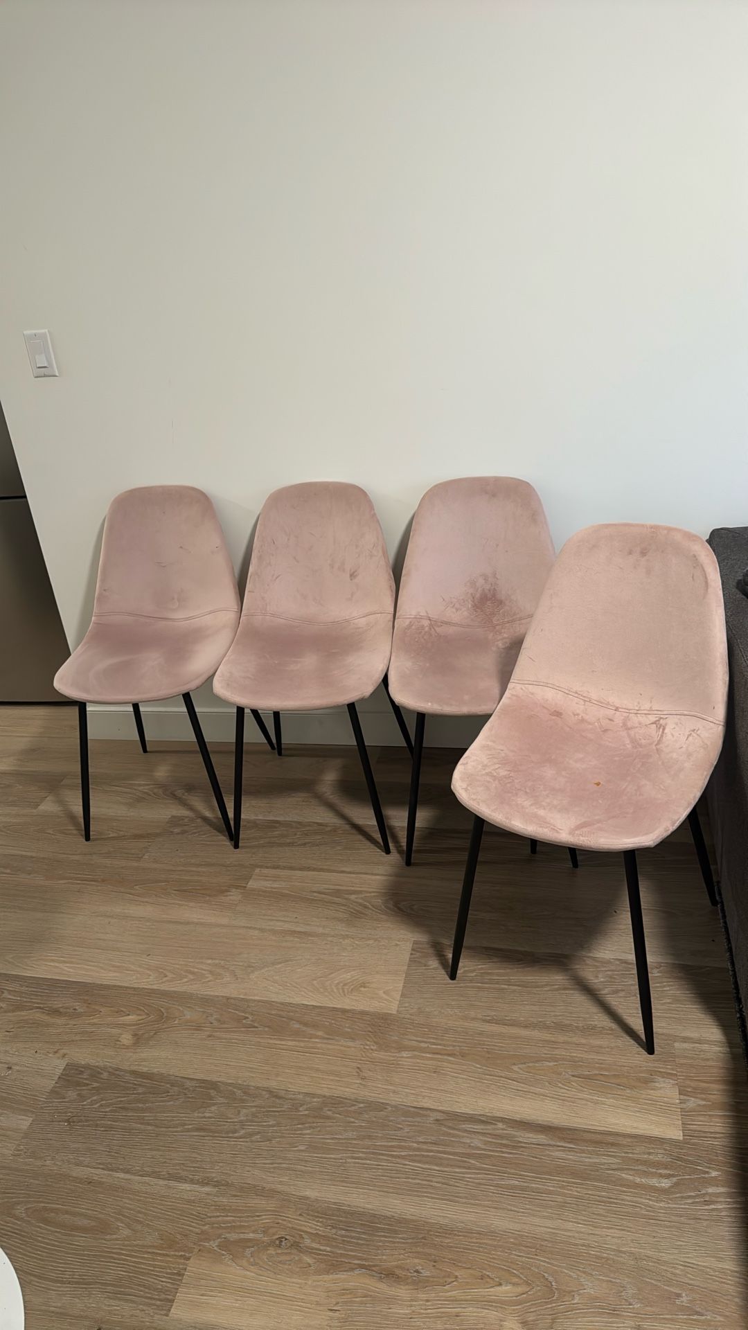 Pink Velvet Chairs (set Of 4)