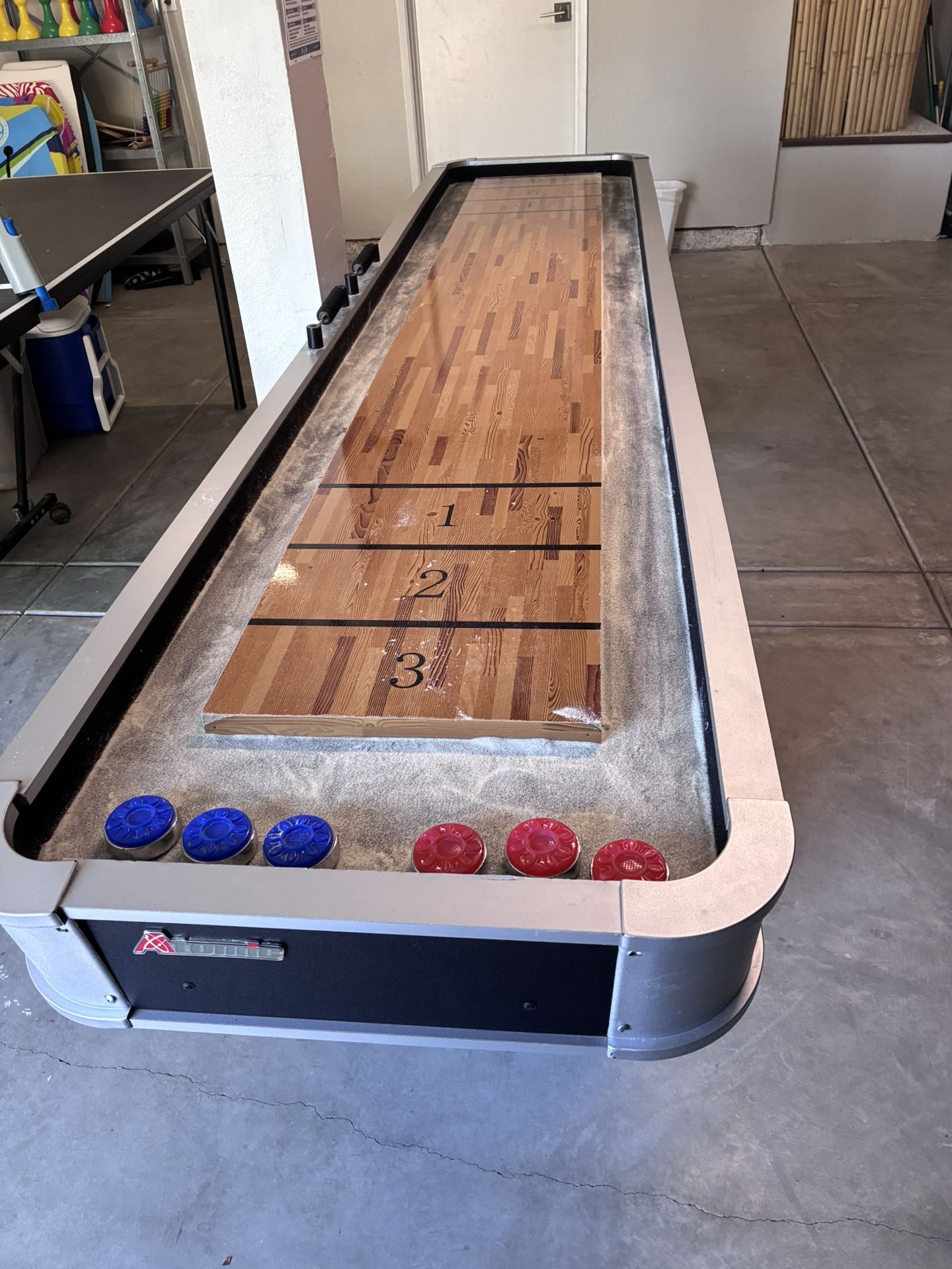 Shuffle Board 