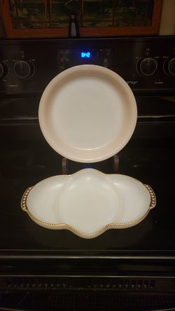 Two Pieces of Vintage Fire King