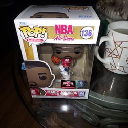 Selling All Star Magic Johnson Target Con Funko 136