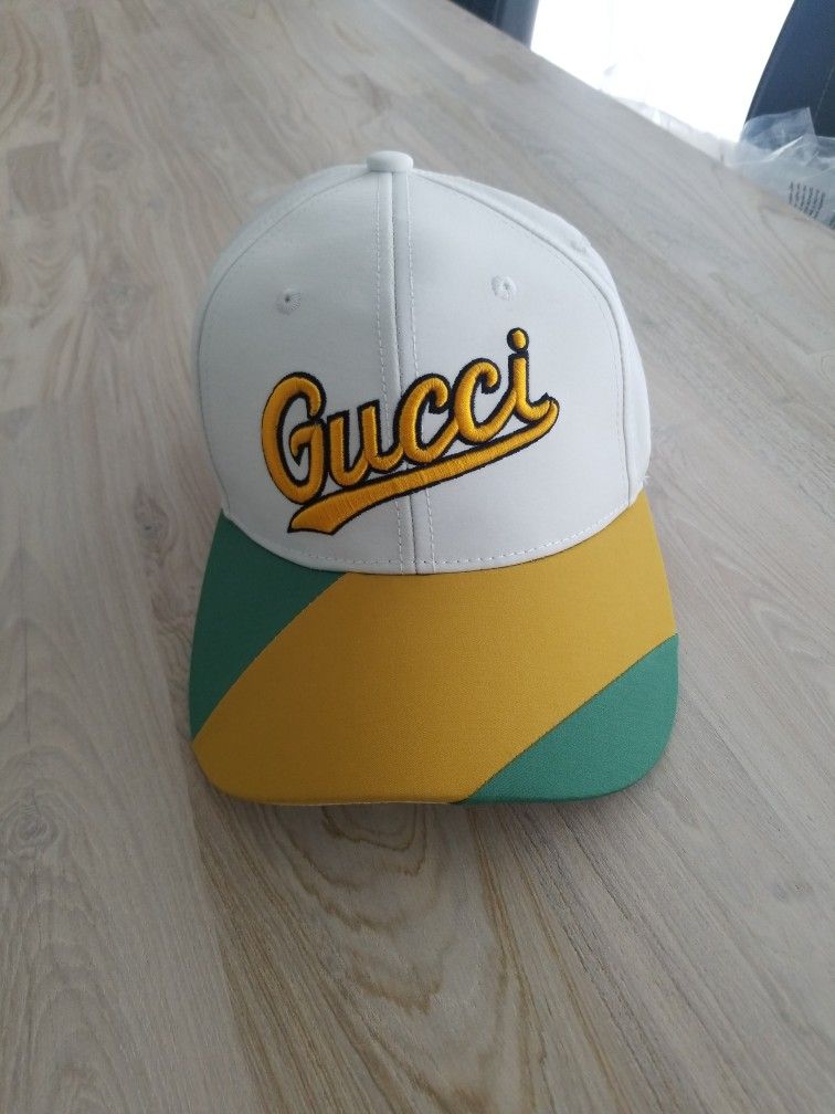 Gorgeous Gucci Baseball Cap