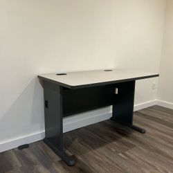 Simple Office Desk