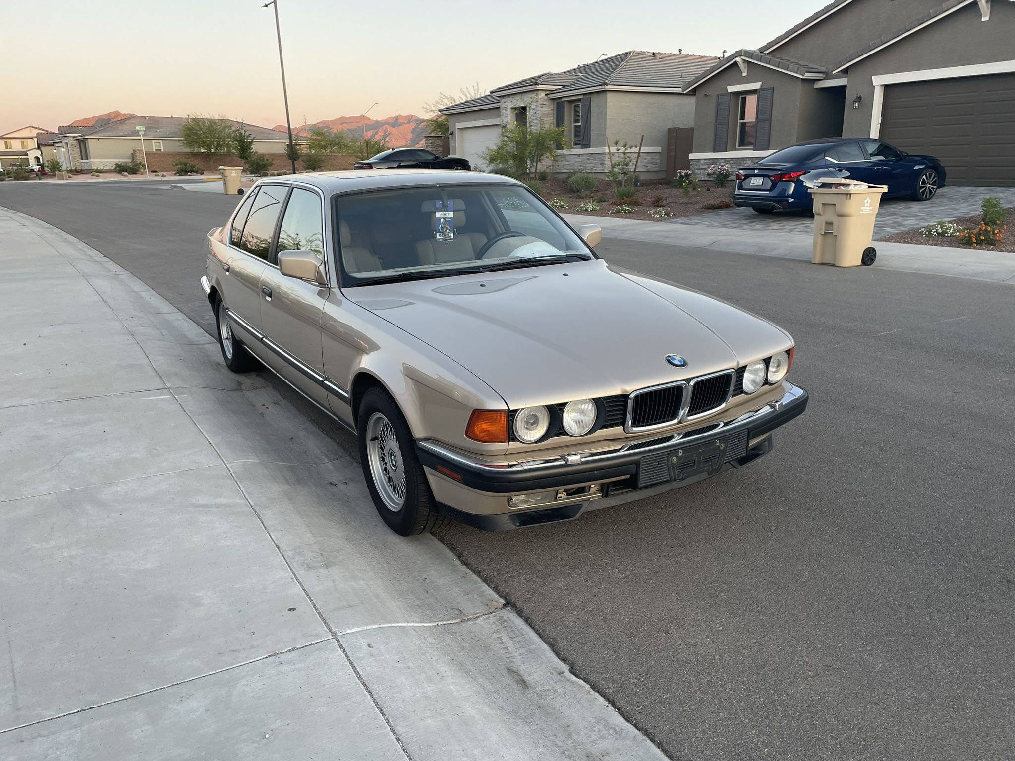 1993 BMW 740iL
