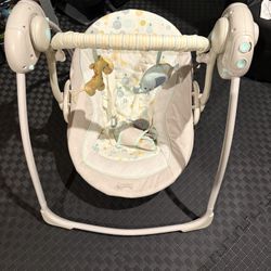 Portable Baby Swing - Comfort & Harmony - Clean + Working