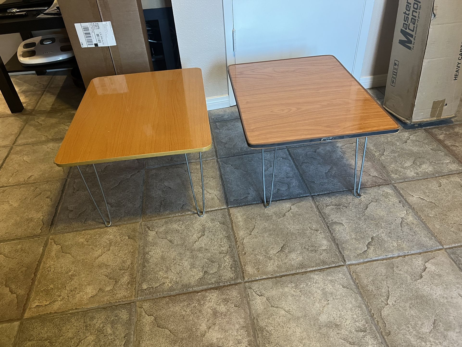 2 Folding Low Tables And 2 Medication Benches