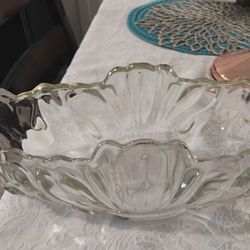 Clear Glass Scalloped Edge Serving Bowl