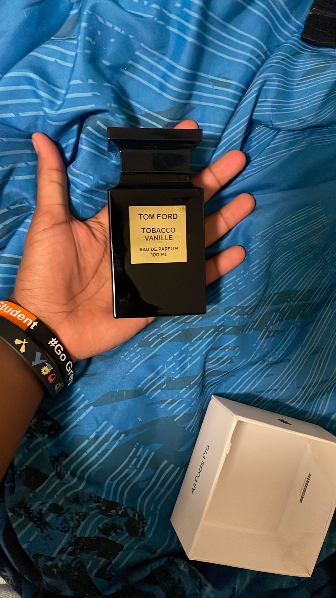 Tom Ford , completely full