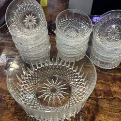 Arcoroc France Diamant Starburst glass serving bowl set