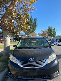 2012 Toyota Sienna