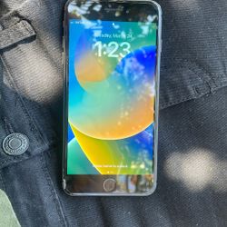 iPhone 8plus Unlocked $100 Price Firm