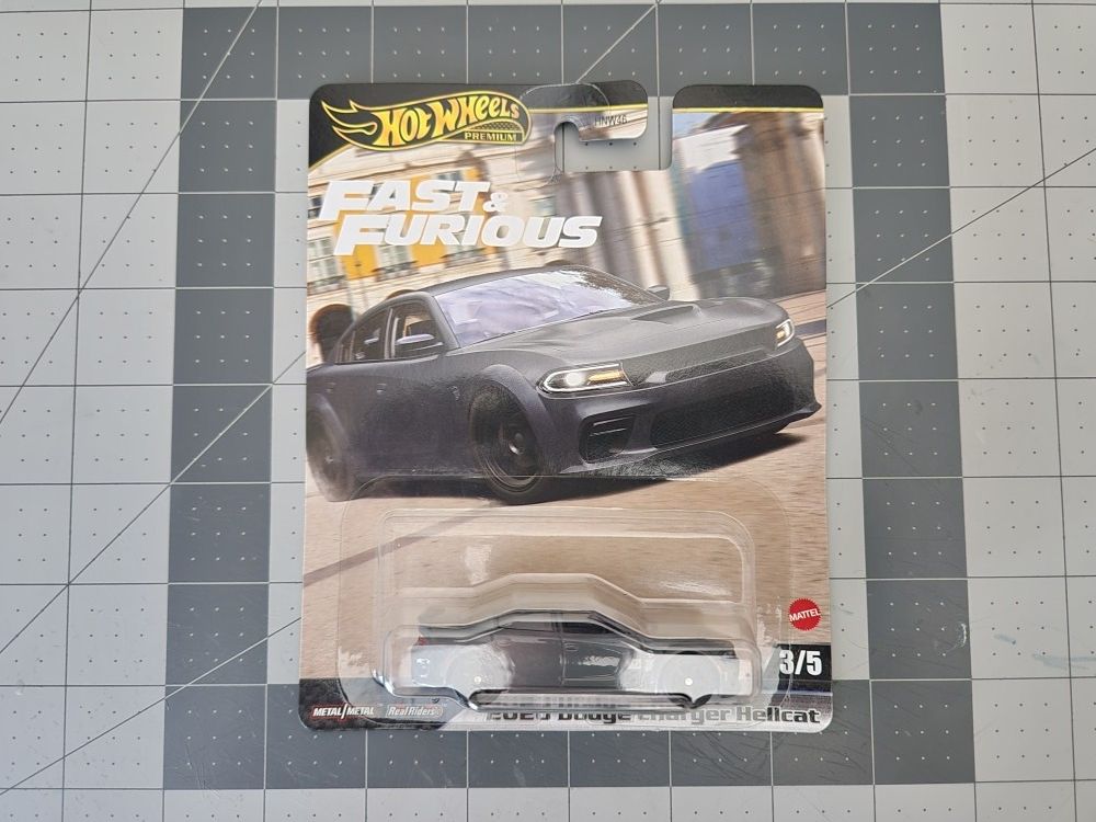 Hotwheels Premium Fast And Furious Dodge Charger