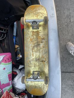 Primitive Skateboard 