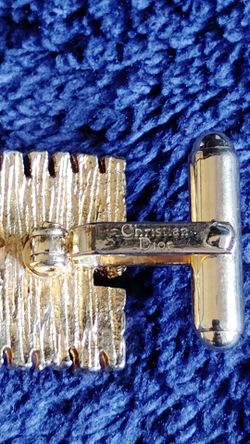 Dior gold nugget cufflinks