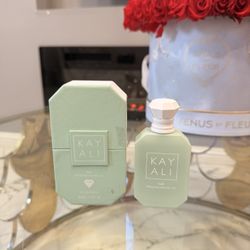 KAYALI  YUM PISTACHIO GELATO | 33 Eau De Parfum FIRM PRICE 💚🍦