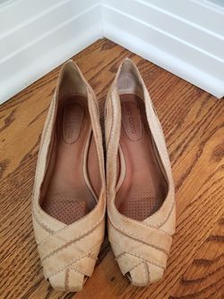 Corso Como Beige Leather Flats, Size 5.5