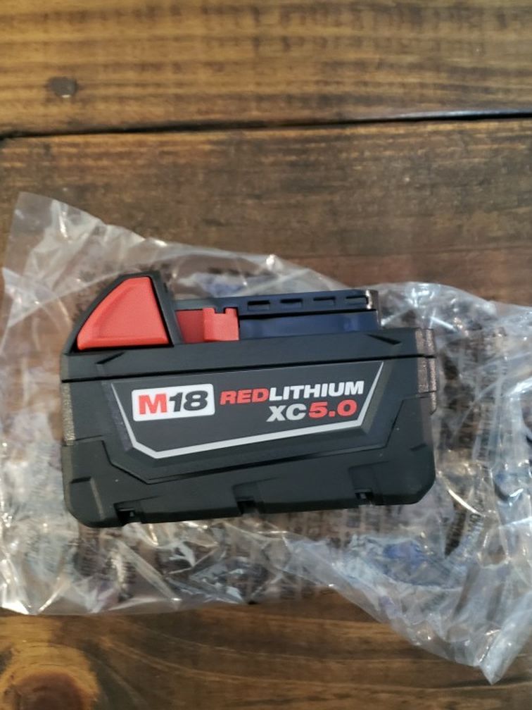 Milwaukee M18 Bateria 5.0 🛑PRECIO FIRME NADA MENOS