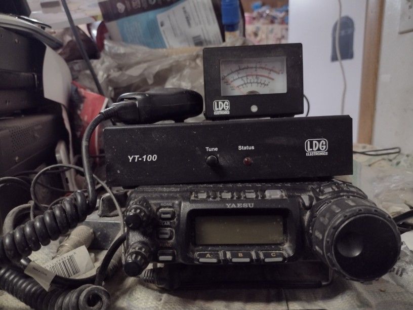 Yaesu 857D Ham Radio