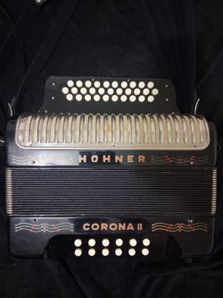 Hohner corona 2  1970 model